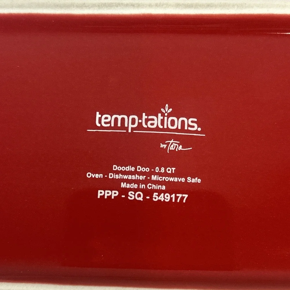 Temp-tations Doodle Doo Red Rooster .8 QT Loaf Baker